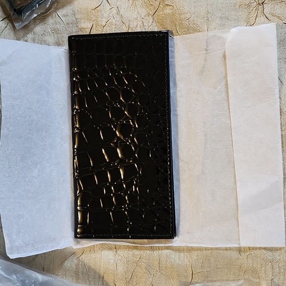 NWOT Buxton Style Bag and Accessories - Picture 13 of 16